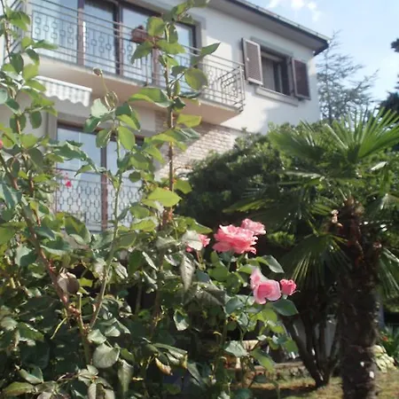 Lidija 3*