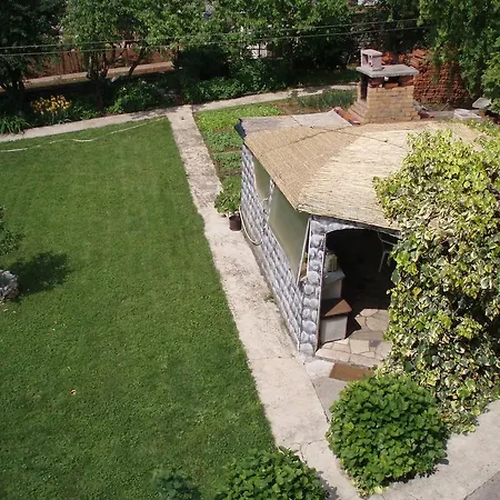 Lidija Bed & Breakfast 3*